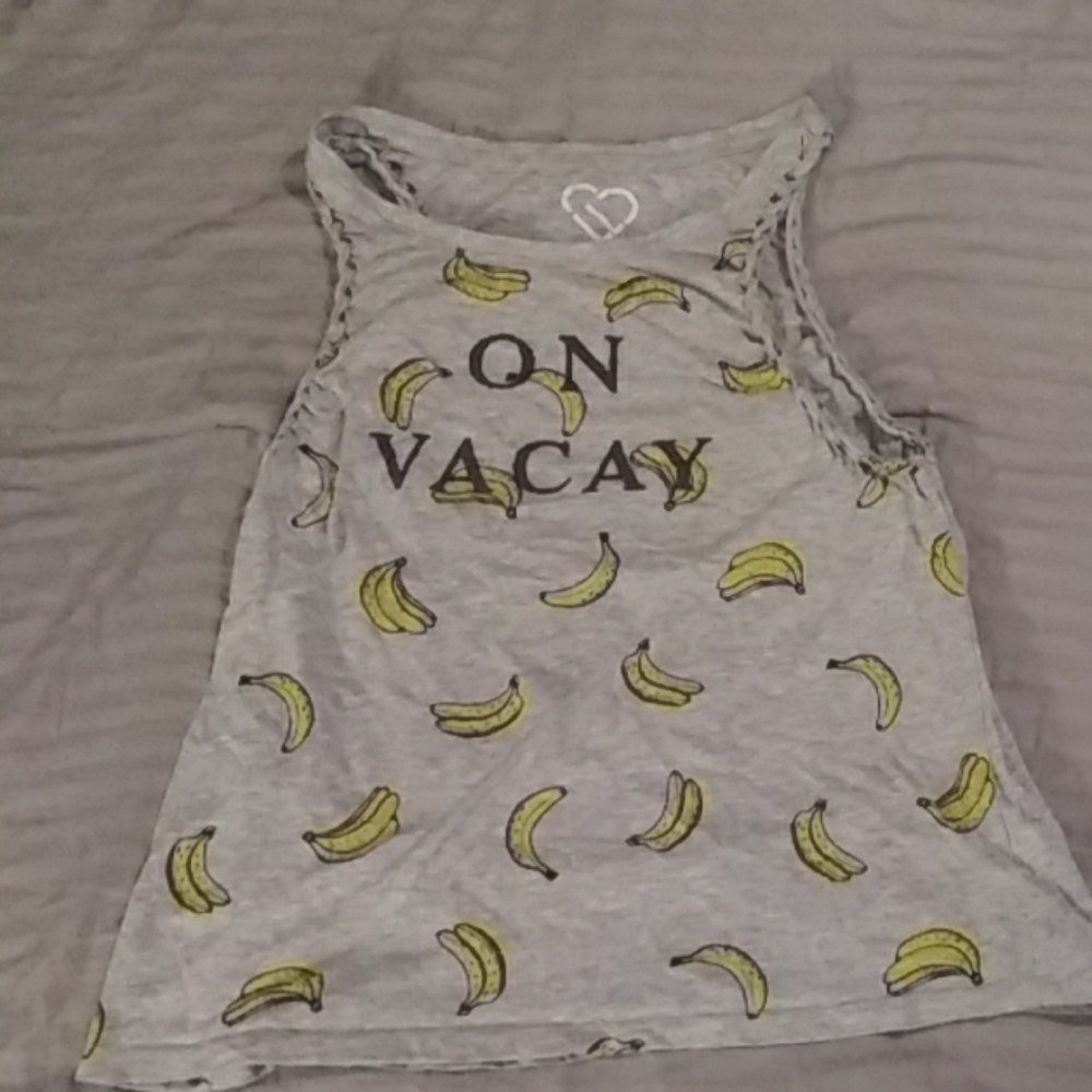 LIVE, LOVE, DREAM🍌 'On Vacay'🍌 Banana Tank 🍌